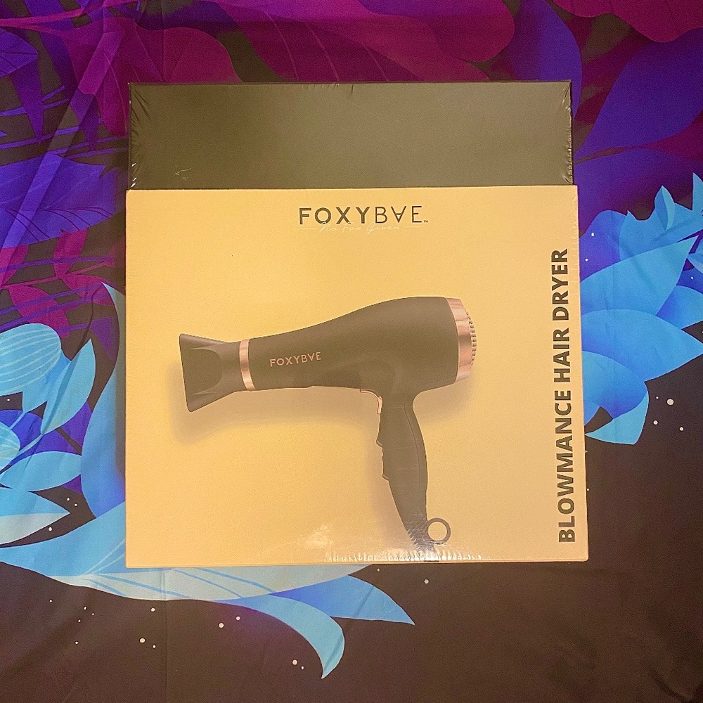 FoxyBae Blowmance Hair Dryer Sealed and Brand New